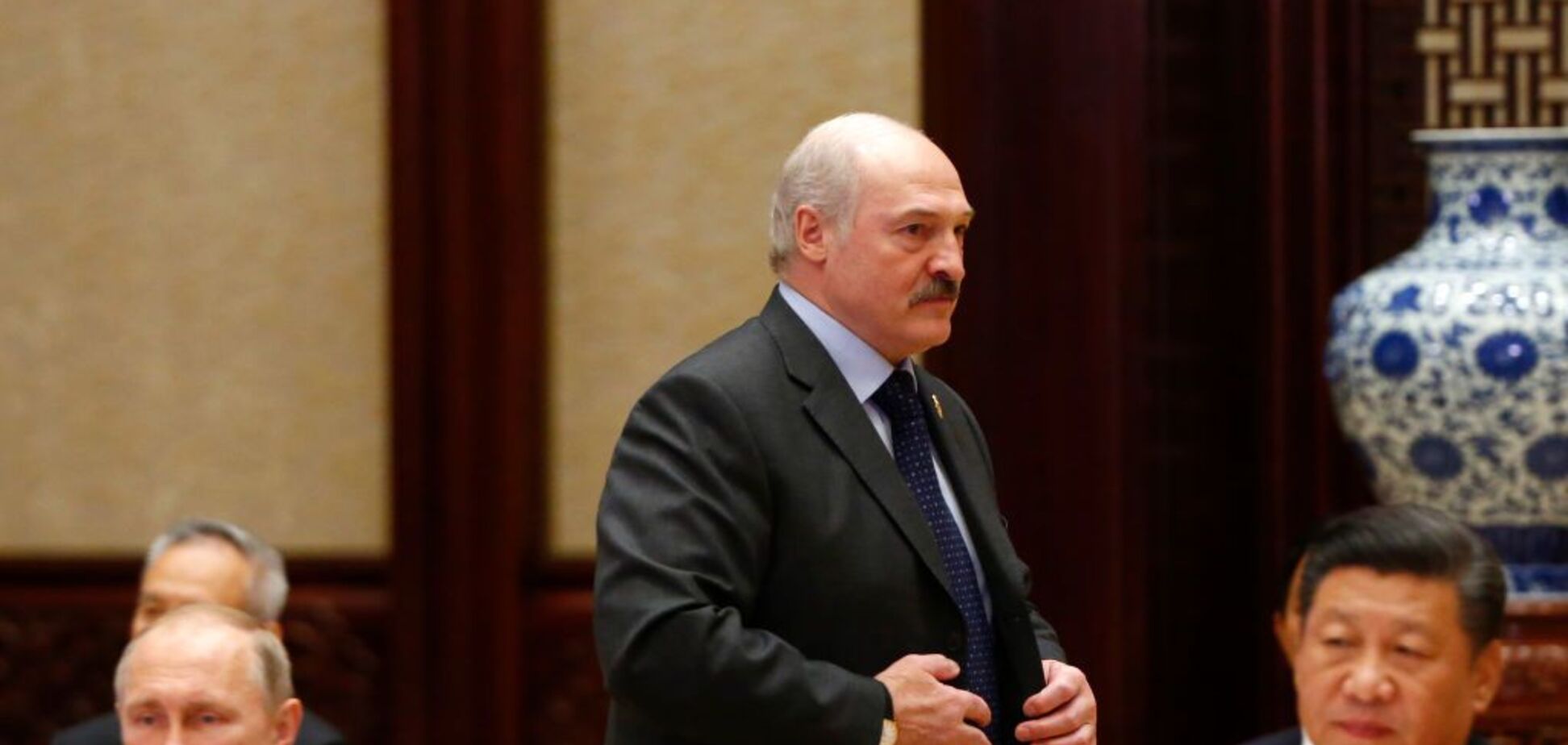 Лукашенко непокоїться за своє життя. А росіяни тим часом наступають