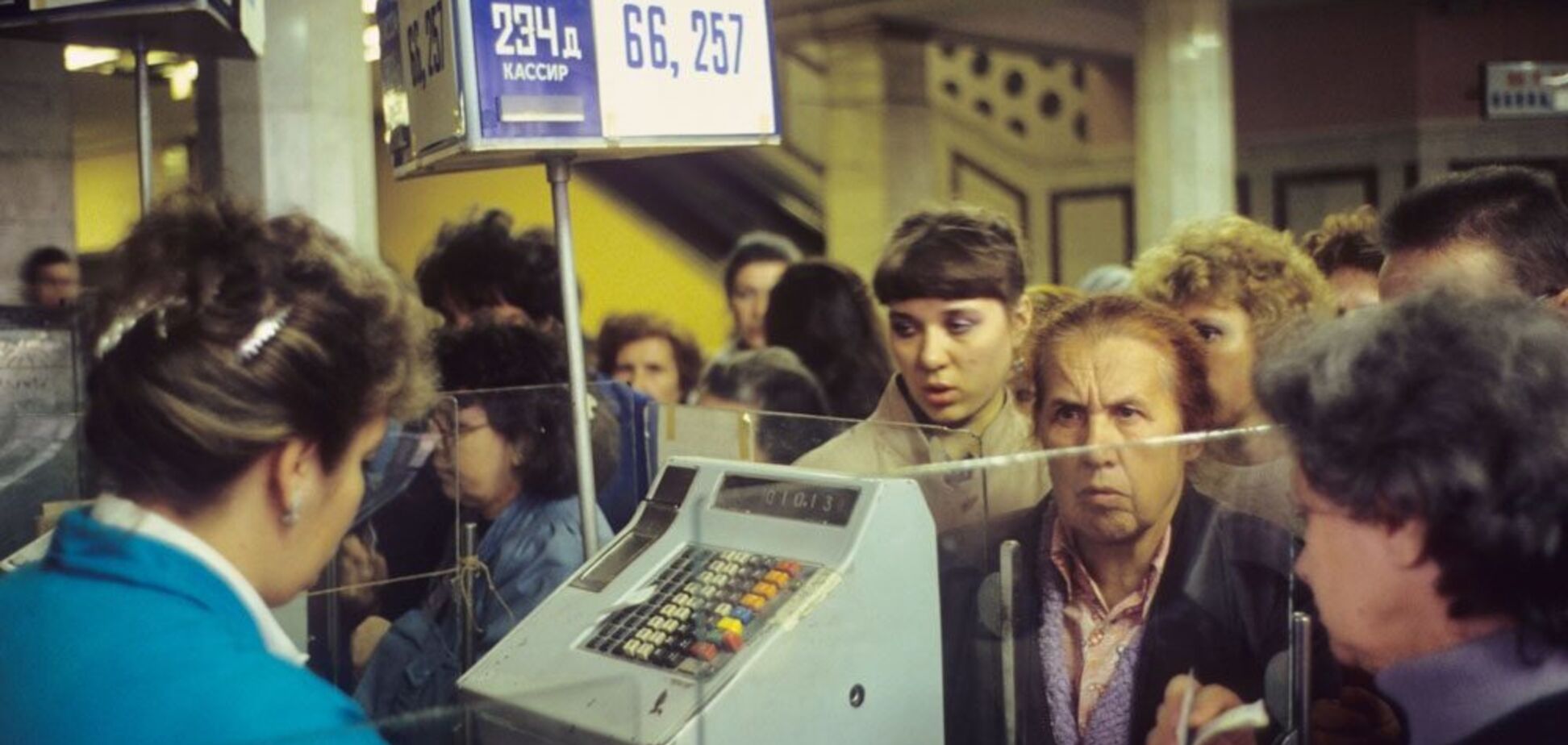 Россияне больше не верят Путину и хотят в СССР