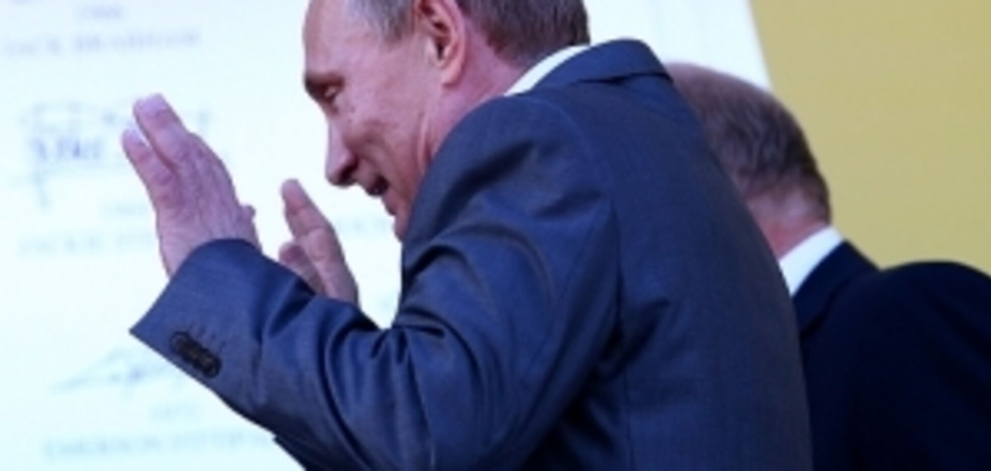 Путин прощается, но не уходит