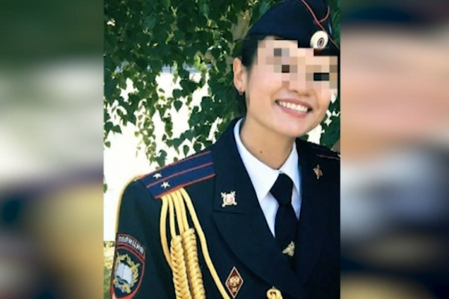 ''Подруга держала за руки'': появились жуткие детали изнасилования полицейской в России