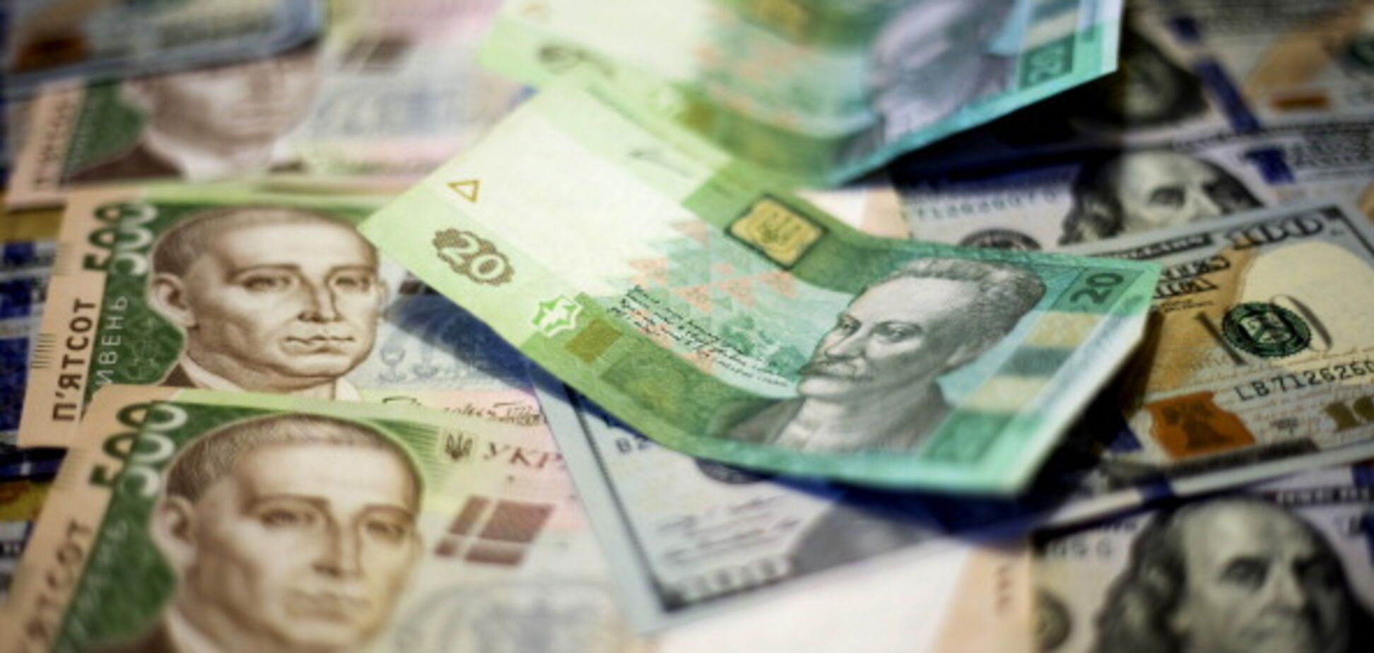 Середня зарплата в Україні: озвучено прогноз на наступний рік