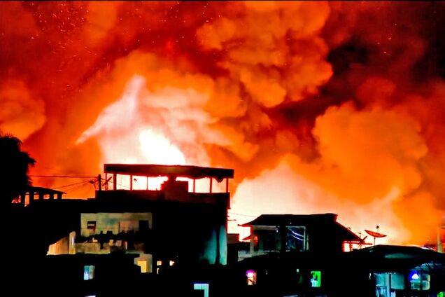 Огненный ад: в Бразилии мощный пожар уничтожил 600 домов, есть раненые. Фото и видео ЧП