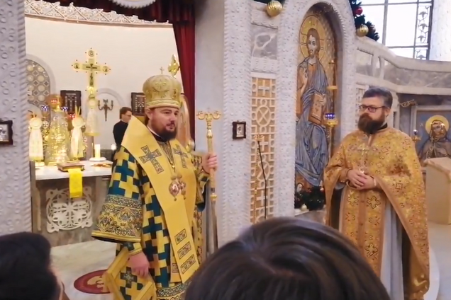 Шквал оплесків: у храмі Києва потужно підтримали митрополита МП, який перейшов до УПЦ