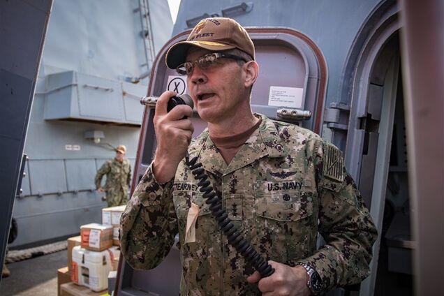 Командувач флотом ВМС США знайдений мертвим: що сталося