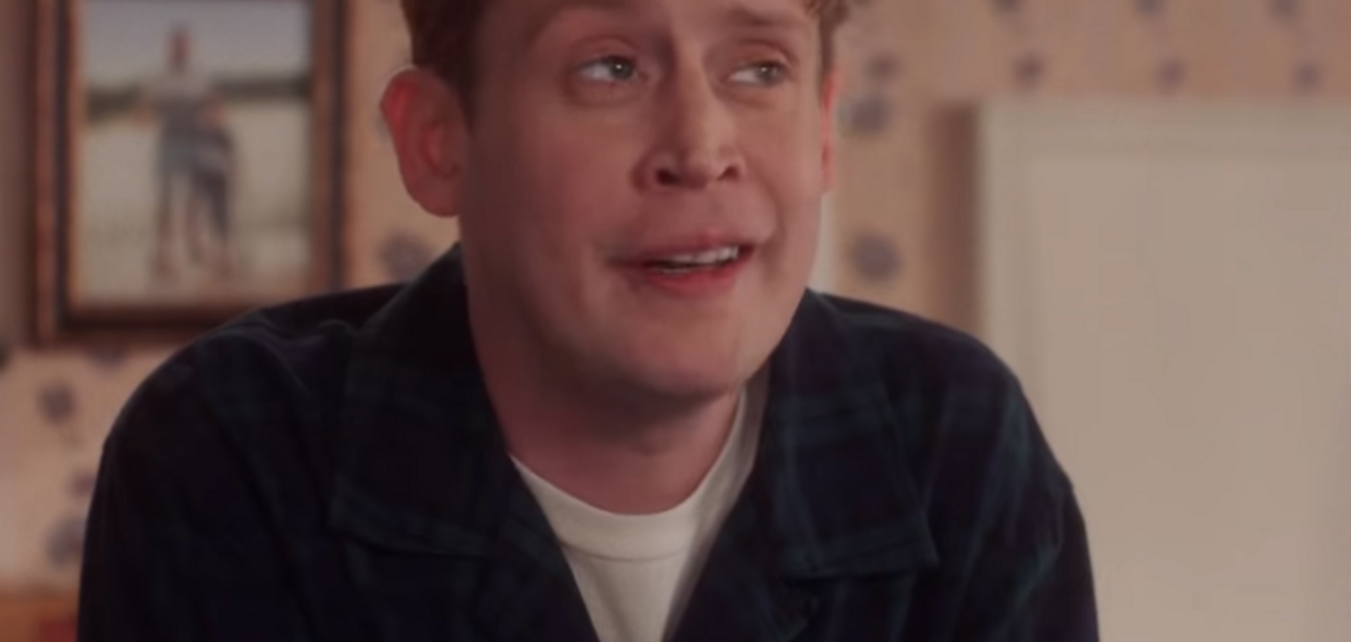 Калкин повторил культовые сцены из ''Один дома'': опубликовано видео