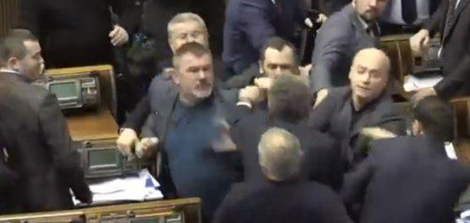 В Раде подрались Береза, Бойко и Шуфрич: появилось видео