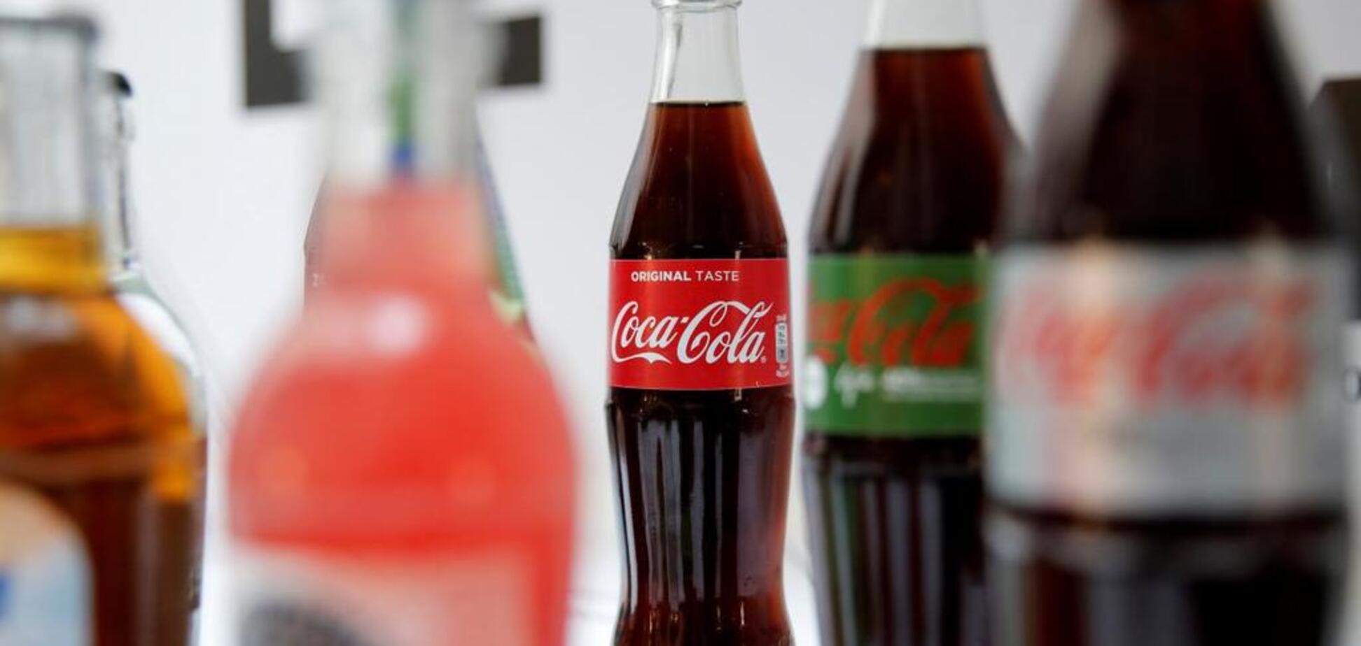 Влияют губительно: ученые раскрыли неожиданную опасность сладких напитков