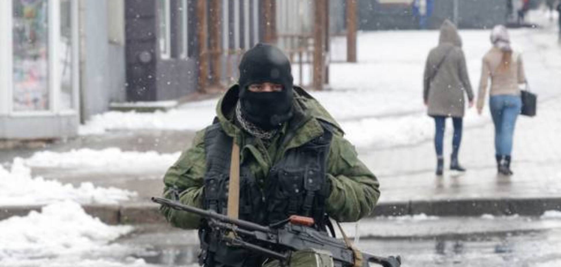 Кадрові військові РФ і ''гарматне м'ясо'': у мережу злили дані 1500 терористів Донбасу