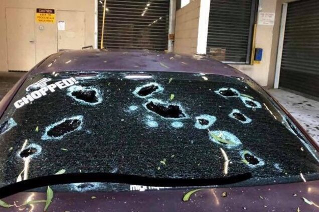 В Австралії крижані брили з неба перетворили авто в уламки: фото і відео наймасштабніших за 20 років руйнувань