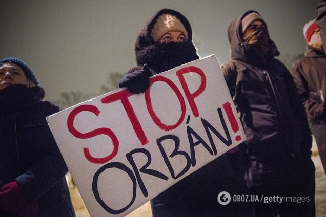 Президент Венгрии подписал ''рабский закон'' вопреки протестам: что теперь будет