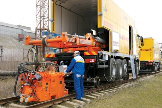 Від творців схеми Фукса: 'Укрзалізниця' закупить машини з накруткою у 5 разів