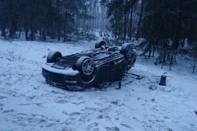 Відомий депутат потрапила у страшну ДТП під Житомиром: всі подробиці, фото і відео