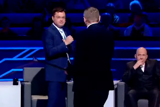 ''Убью тебя, бл*дь!'' Нардеп устроил жестокую драку в прямом эфире: появилось видео