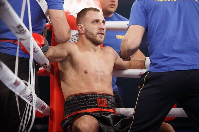 Знаменитому украинскому боксеру сломали два ребра