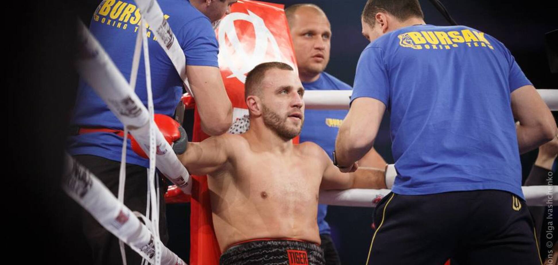 Знаменитому українському боксеровi зламали два ребра