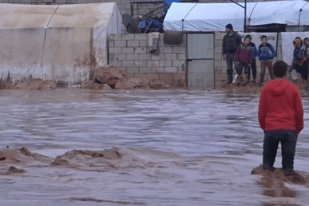 Великий потоп у Сирії: затопило 25 тисяч біженців, фото стихії