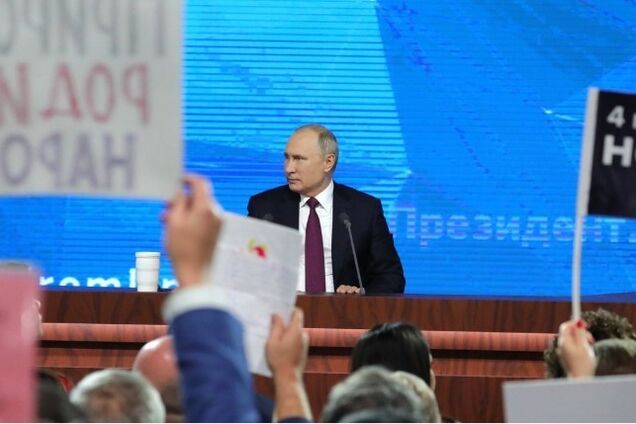 Правитиме і далі: у Росії можуть змінити Конституцію заради Путіна