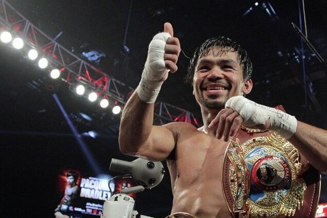 Пакьяо – Бронер: назван фаворит чемпионского супербоя