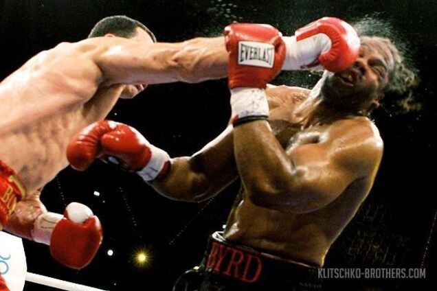 ''Лучше было умереть'': Кличко откровенно рассказал о своей карьере