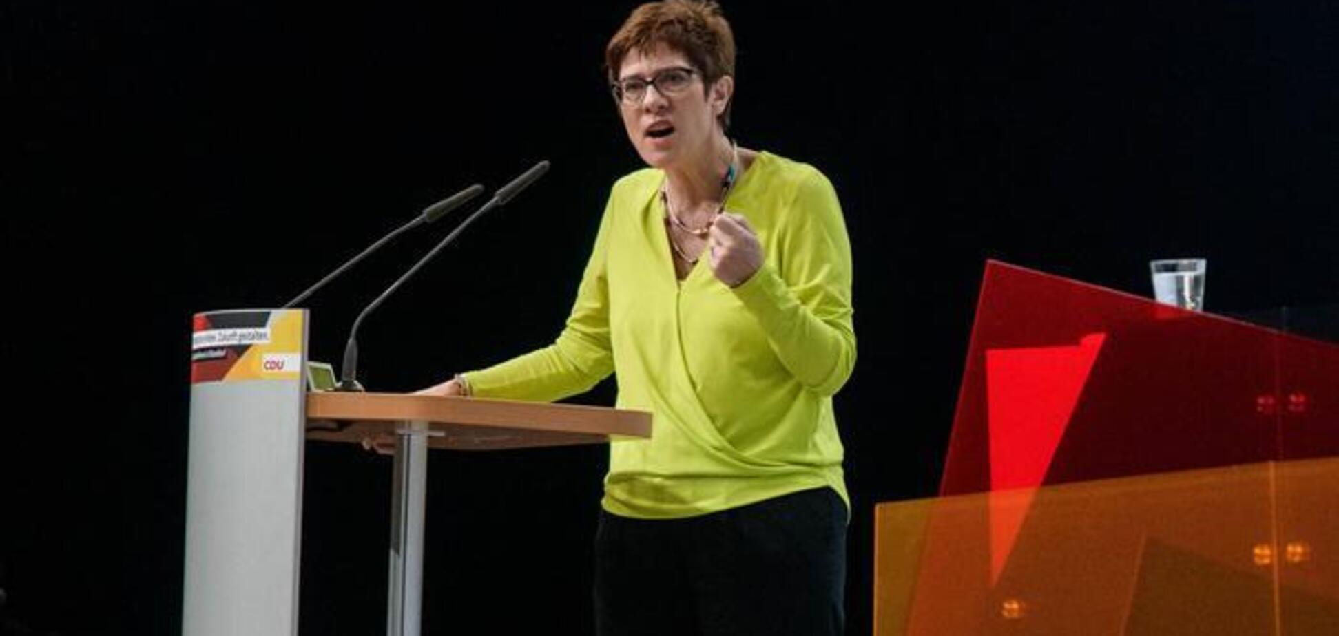 ''Путин сам вынудил'': преемница Меркель подготовила жесткий ответ России из-за Азова