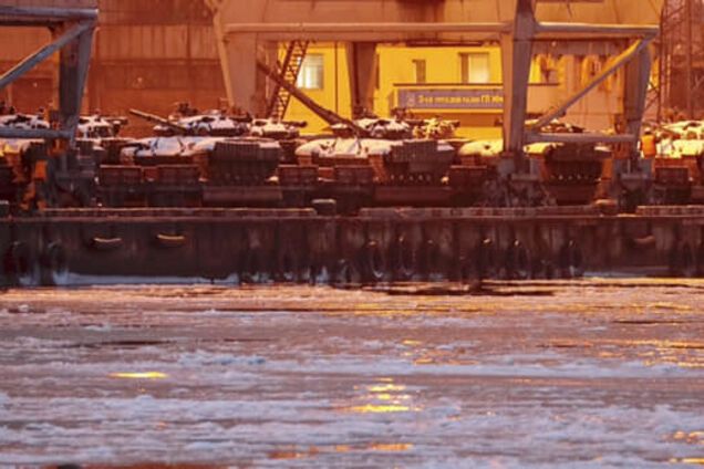 ''Упороті!'' Пропагандист Путіна розлютився через армаду танків ЗСУ в Маріуполі