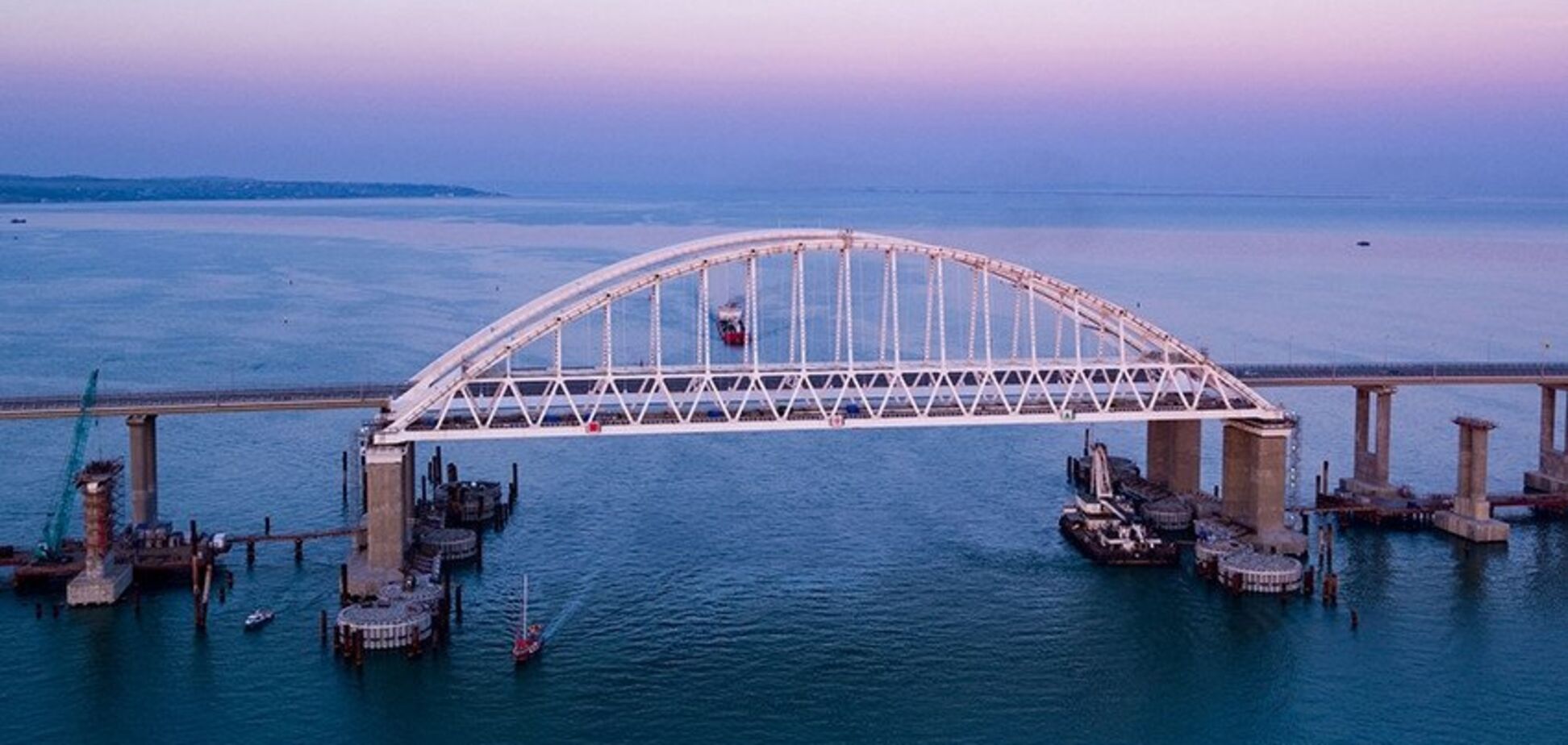 Агрессия РФ в Керченском проливе: в сеть слили данные военных, напавших на украинские корабли