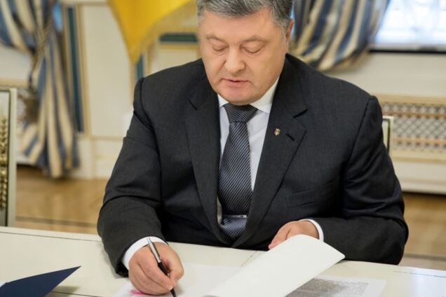 Военное положение: Порошенко обратился к Раде из-за выборов