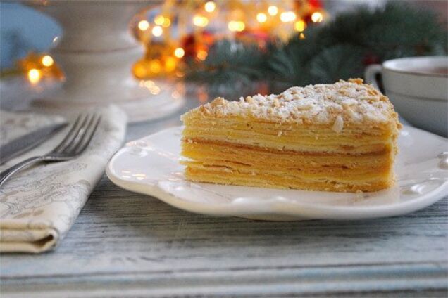 Как приготовить торт ''Наполеон'': простой рецепт вкусного десерта на Новый год