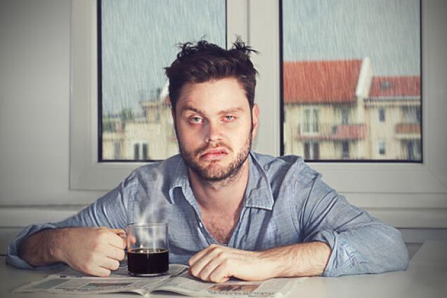 ''Заспокоїть шлунок і відновить водний баланс'': названо 5 способів боротьби з похміллям