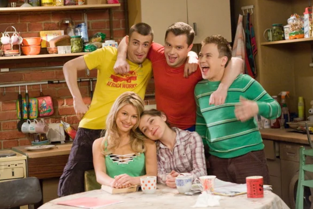 Сериал 'Универ'