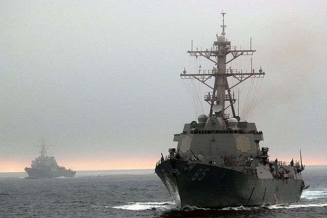 Путину приготовиться: эсминец США внезапно подошел к берегам России