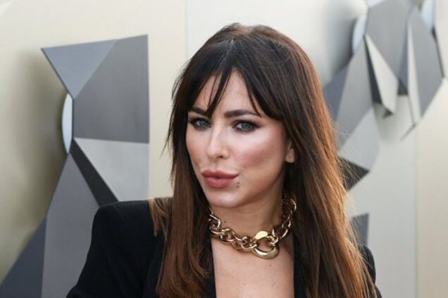 Скандальна Лорак здивувала зовнішнім виглядом на фото з донькою