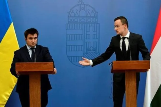 Клімкін та Сіярто