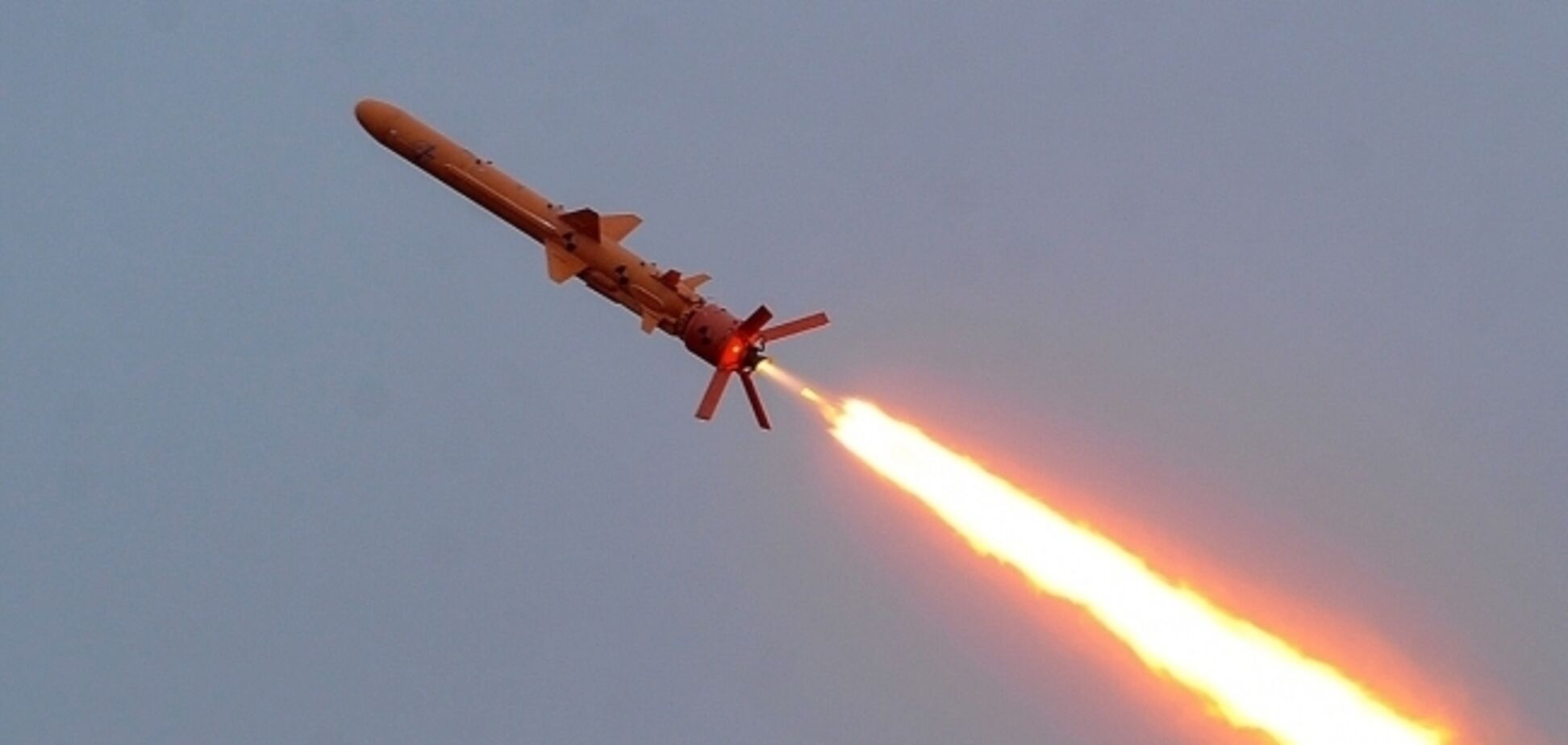 Вразить ворога на відстані 300 км: Україна успішно випробувала крилату ракету ''Нептун''. Фотофакт