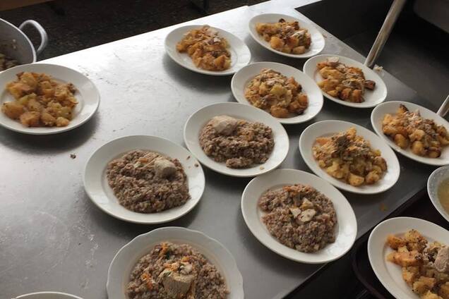 ''Це тобі не 1992-й!'' З'явилися фото меню призваних резервістів в Україні