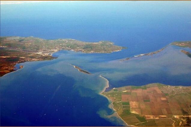 Розрив договору з Росією щодо Азову: в МЗС пояснили важливий нюанс