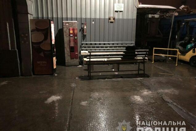 У Харкові в супермаркеті поліцейський застрелив покупця: момент потрапив на відео