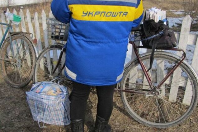 В одном из городов Украины уволились все почтальоны: что произошло