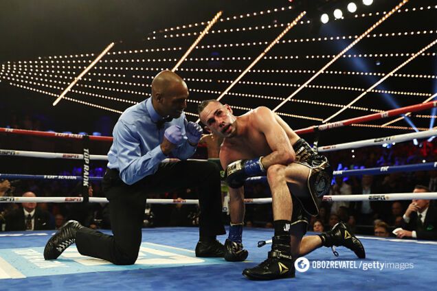 Ломаченко - Педраса: вбивча комбінація і нокдаун від українця