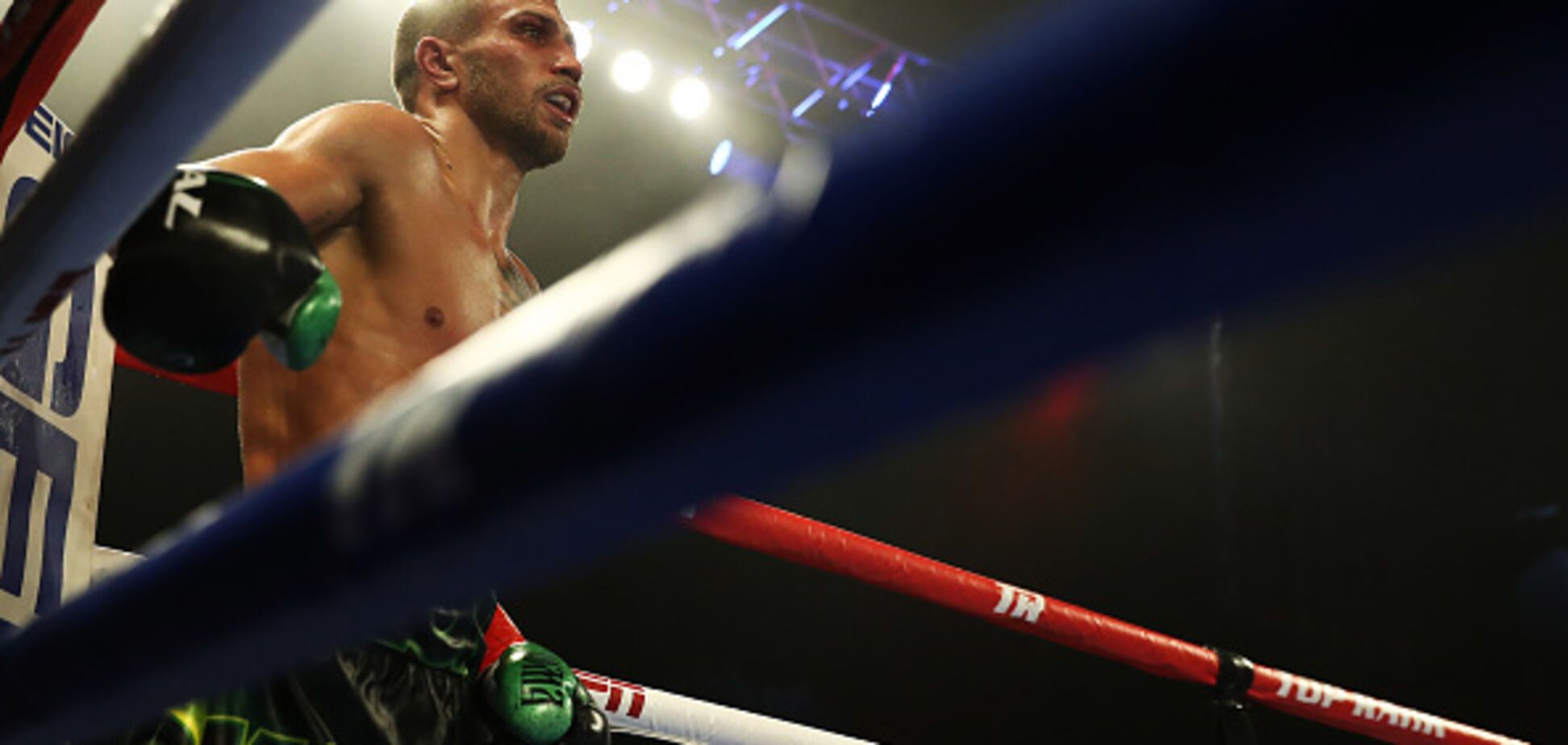 ''Вызовы, а не прогулки'': у Ломаченко назвали новых соперников и сроки