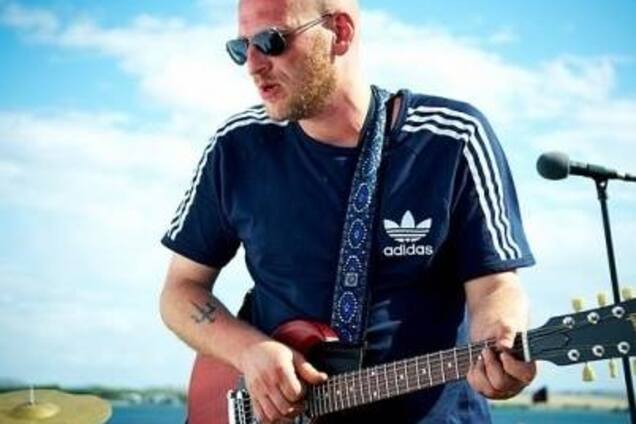 Співак, який закликав підірвати Кримський міст, розлютив росіян приїздом до Москви