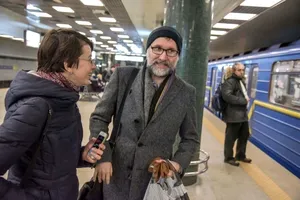 На Майдане сегодня так тихо. Не верится – Майкл Прайс, композитор сериала "Шерлок"