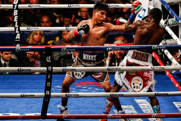 майки Гарсія