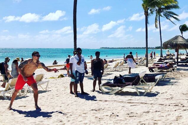 Александр Усик