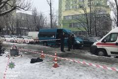 Зробив зауваження: у Києві на зупинці вбили чоловіка