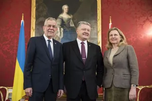 Петро Порошенко, Александер Ван дер Беллен