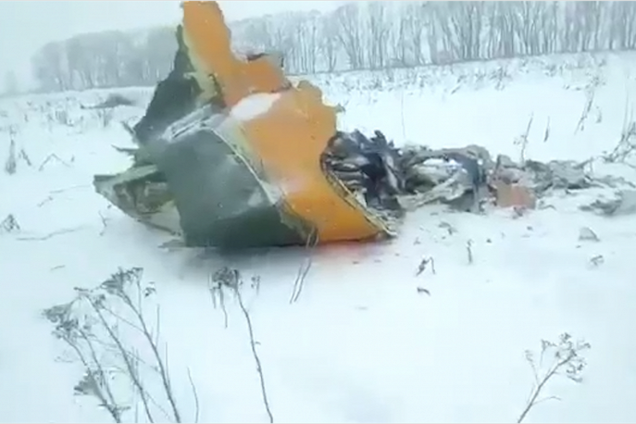 Авиакатастрофа в России: обнаружены первые тела и черный ящик