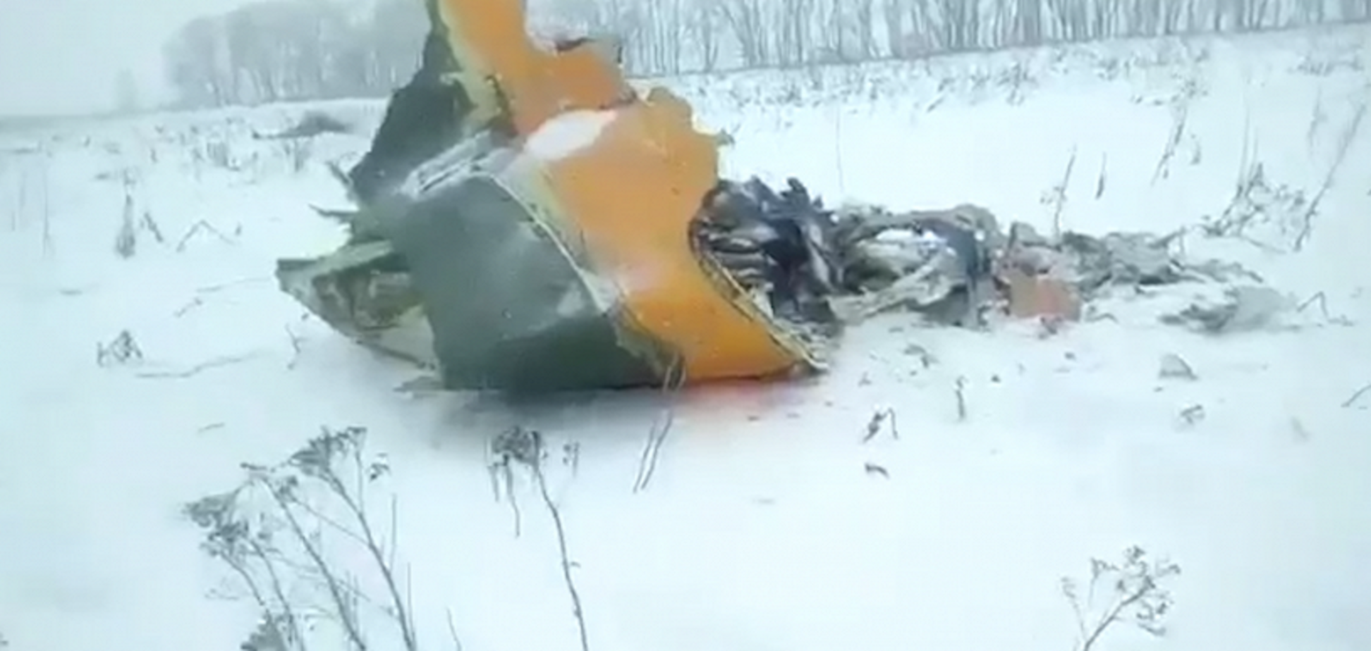 Авіакатастрофа в Росії: виявлені перші тіла і чорна скринька