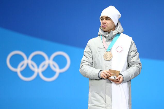 Російський олімпієць бовкнув зайвого на церемонії нагородження і відразу отримав "відповідь" від МОК