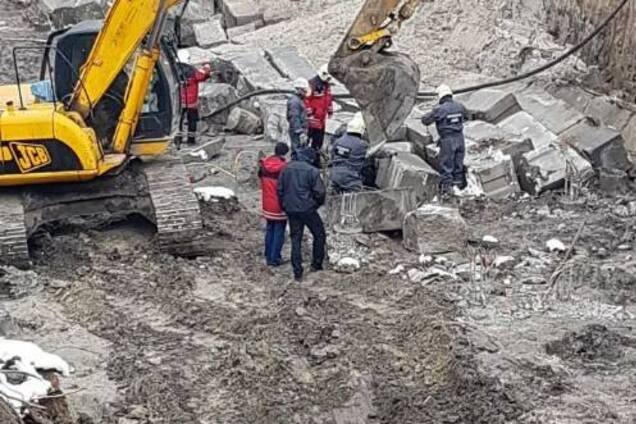 Обвал Киев стройка